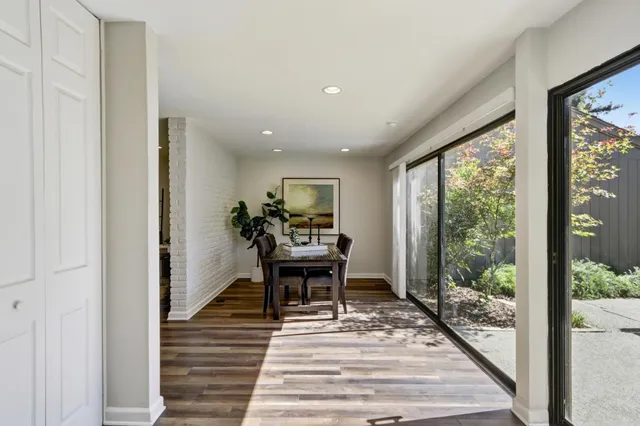 $479,900 | 1055 Vanderbilt Way, Sacramento, CA 95825