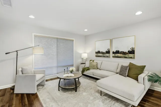 $479,900 | 1055 Vanderbilt Way, Sacramento, CA 95825