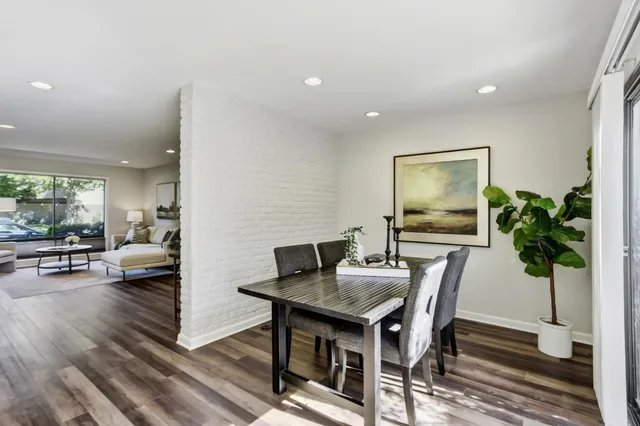 $479,900 | 1055 Vanderbilt Way, Sacramento, CA 95825