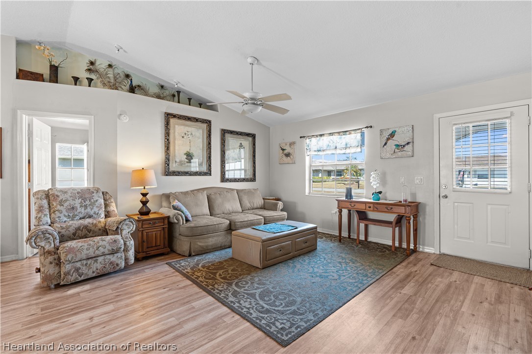 4237 Loquat Road Sebring, FL 33875 - Photo 11 of 34