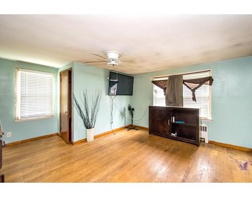 51 Chapin Terrace Springfield, MA 01107 - Photo 14 of 30 Gallery Image 14