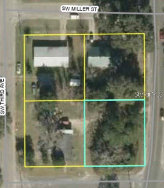 Sw Mill Madison, FL 32340 - Photo 2 of 2 a bathroom with a glass shower door