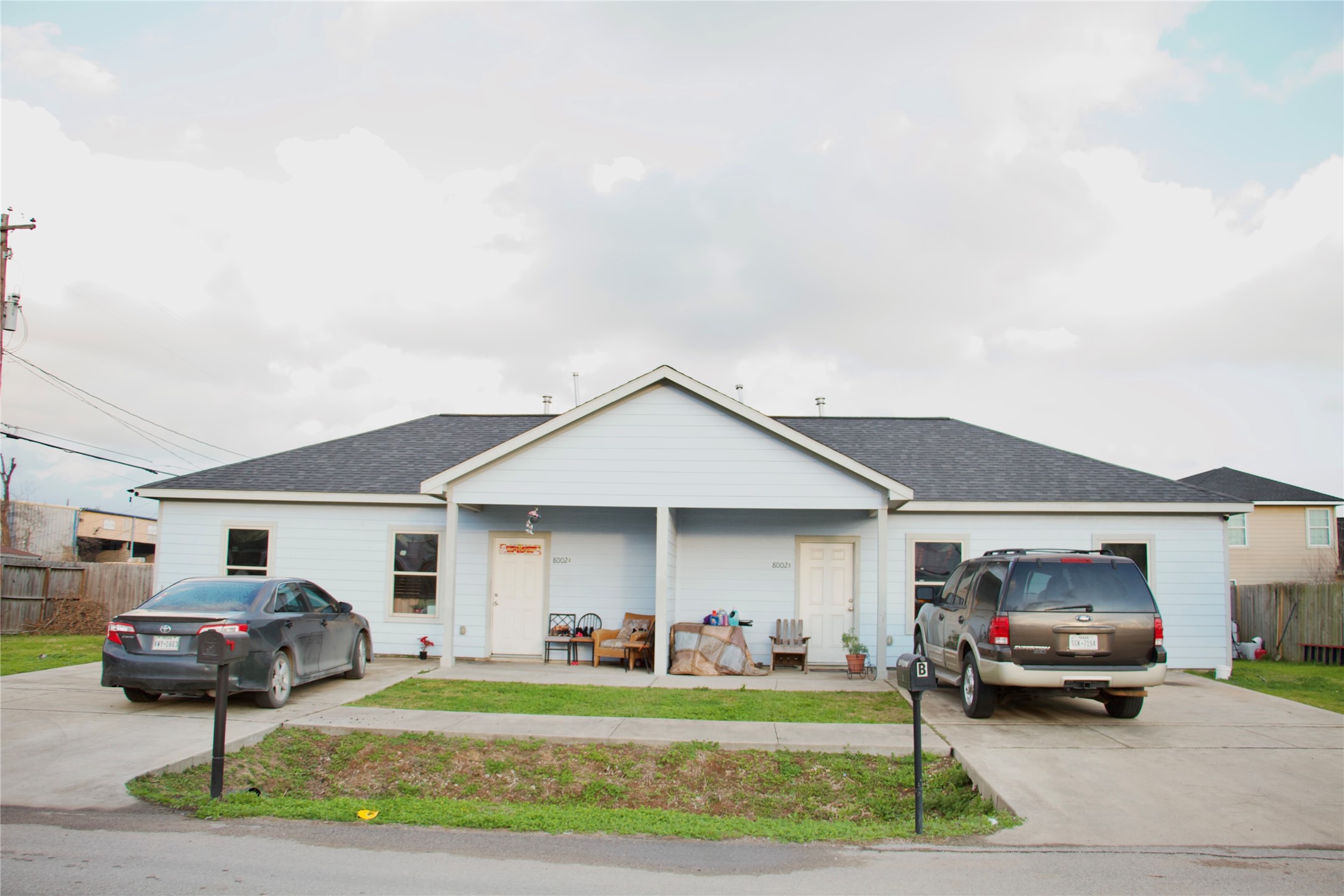 8002 Cargill Street, Unit B Houston, TX 77029 - Photo 7 of 11 Front view of property