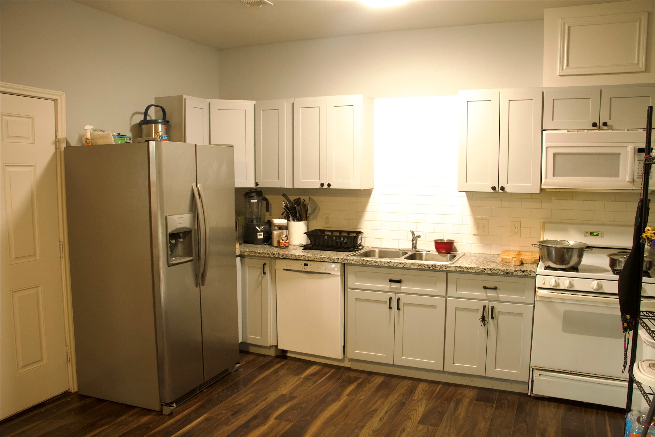 8002 Cargill Street, Unit B Houston, TX 77029 - Photo 8 of 11 Kitchen area, Unit B