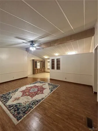 $1,300 | 1205 Maple Street, Harlingen, TX 78552