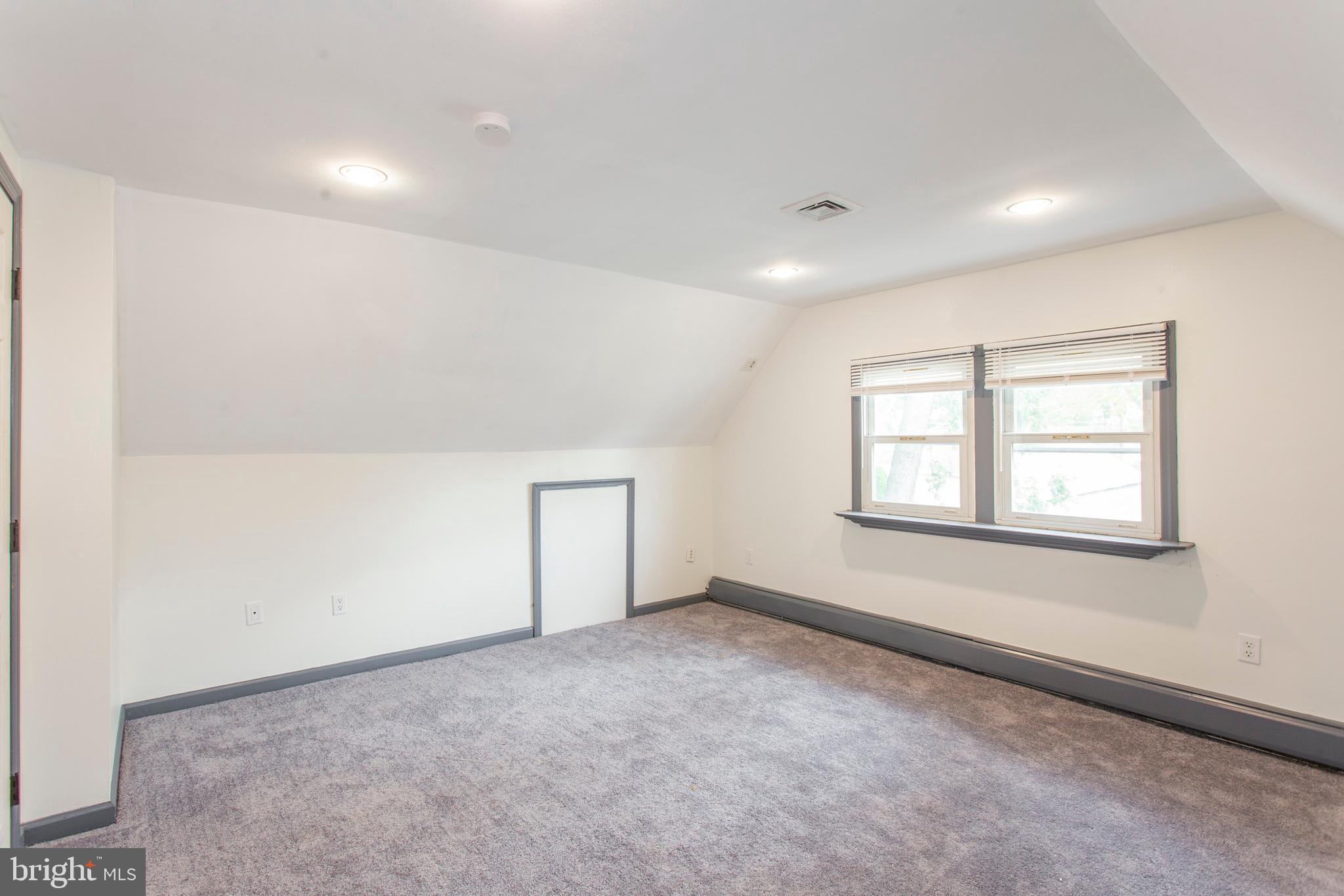 2640 Wood Road Secane, PA 19018 - Photo 16 of 28 Gallery Image 16