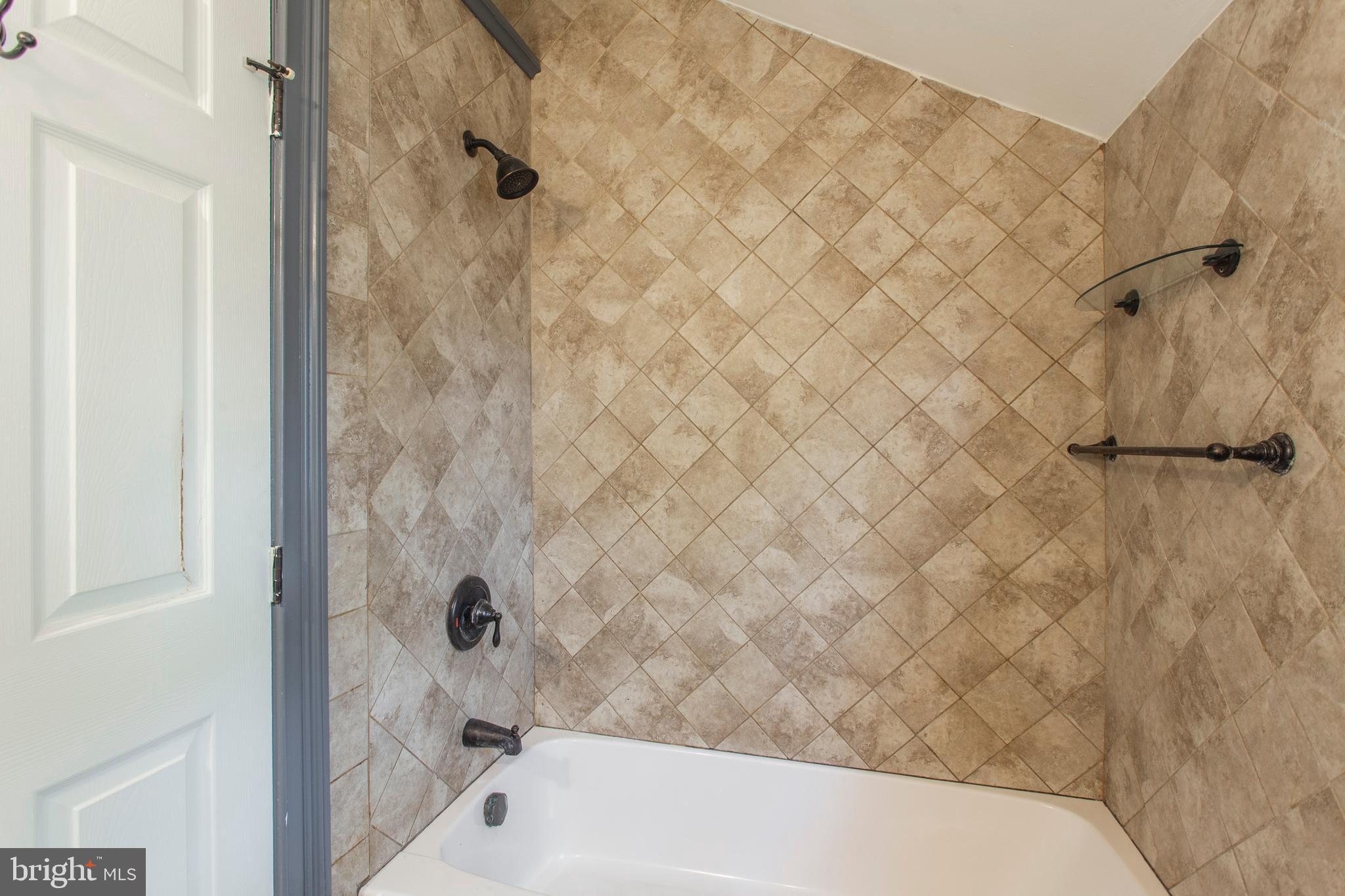 2640 Wood Road Secane, PA 19018 - Photo 19 of 28 Gallery Image 19
