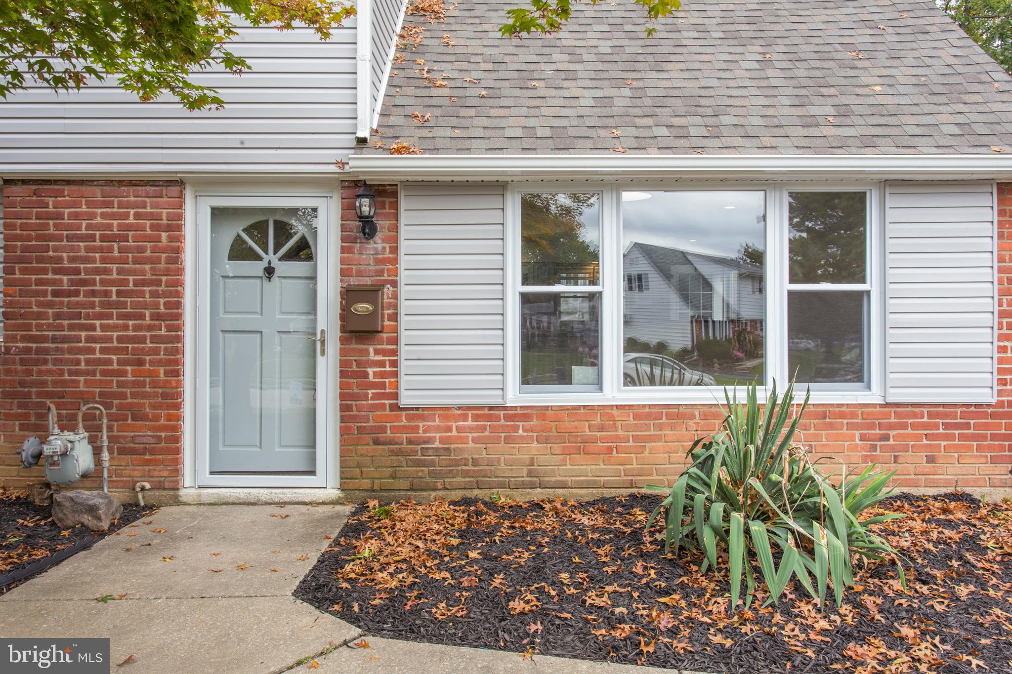 2640 Wood Road Secane, PA 19018 - Photo 3 of 28 Gallery Image 3