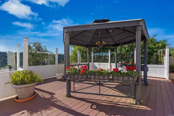 $2,350,000 | 2731 Schenley Terrace, San Diego, CA 92122