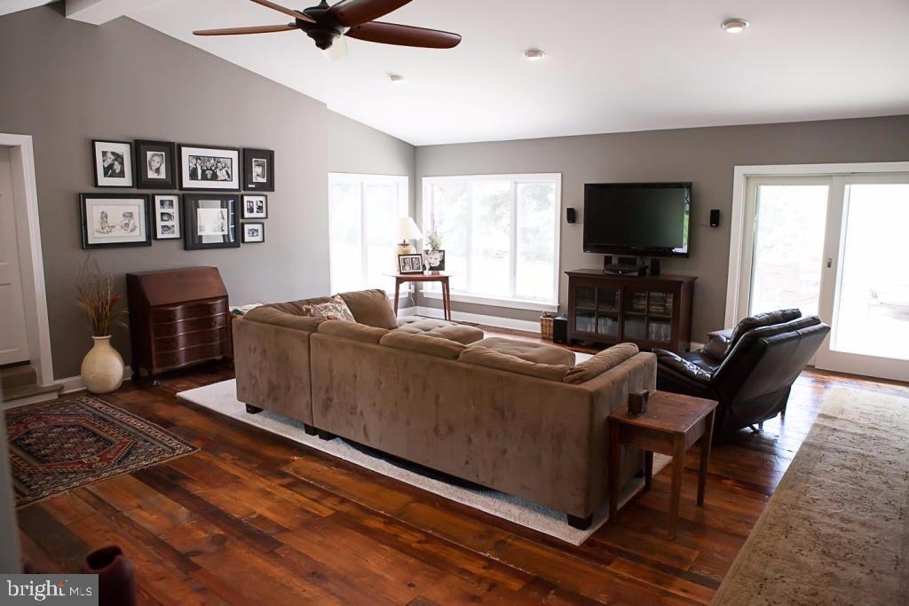 222 Owl Hill Road Lititz, PA 17543 - Photo 5 of 25