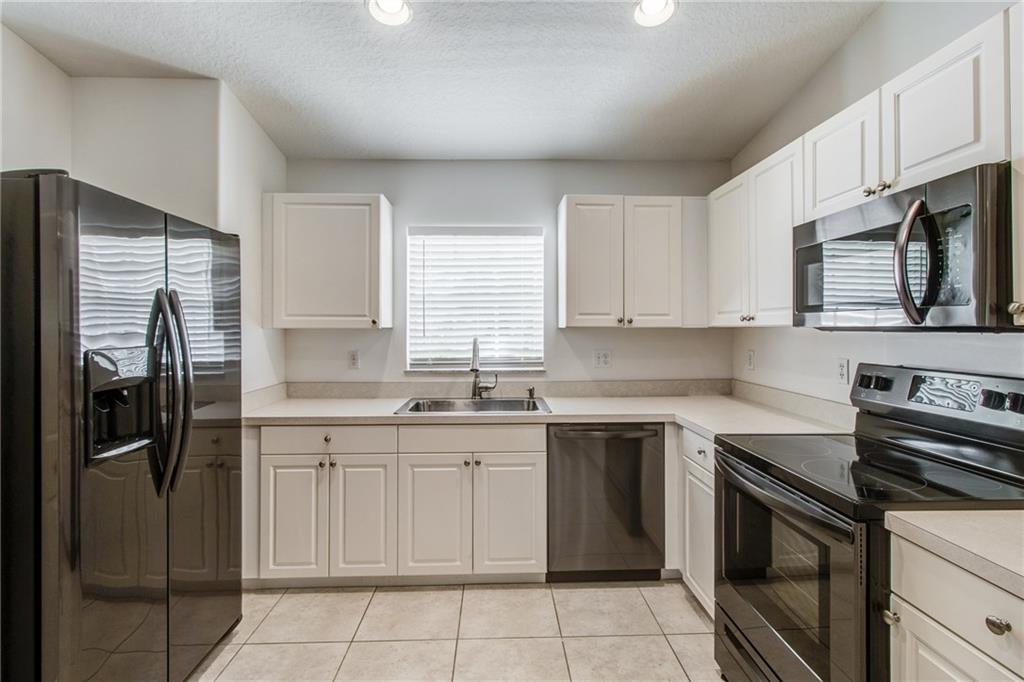 137 Maggie Way Sebastian, FL 32958 - Photo 5 of 30