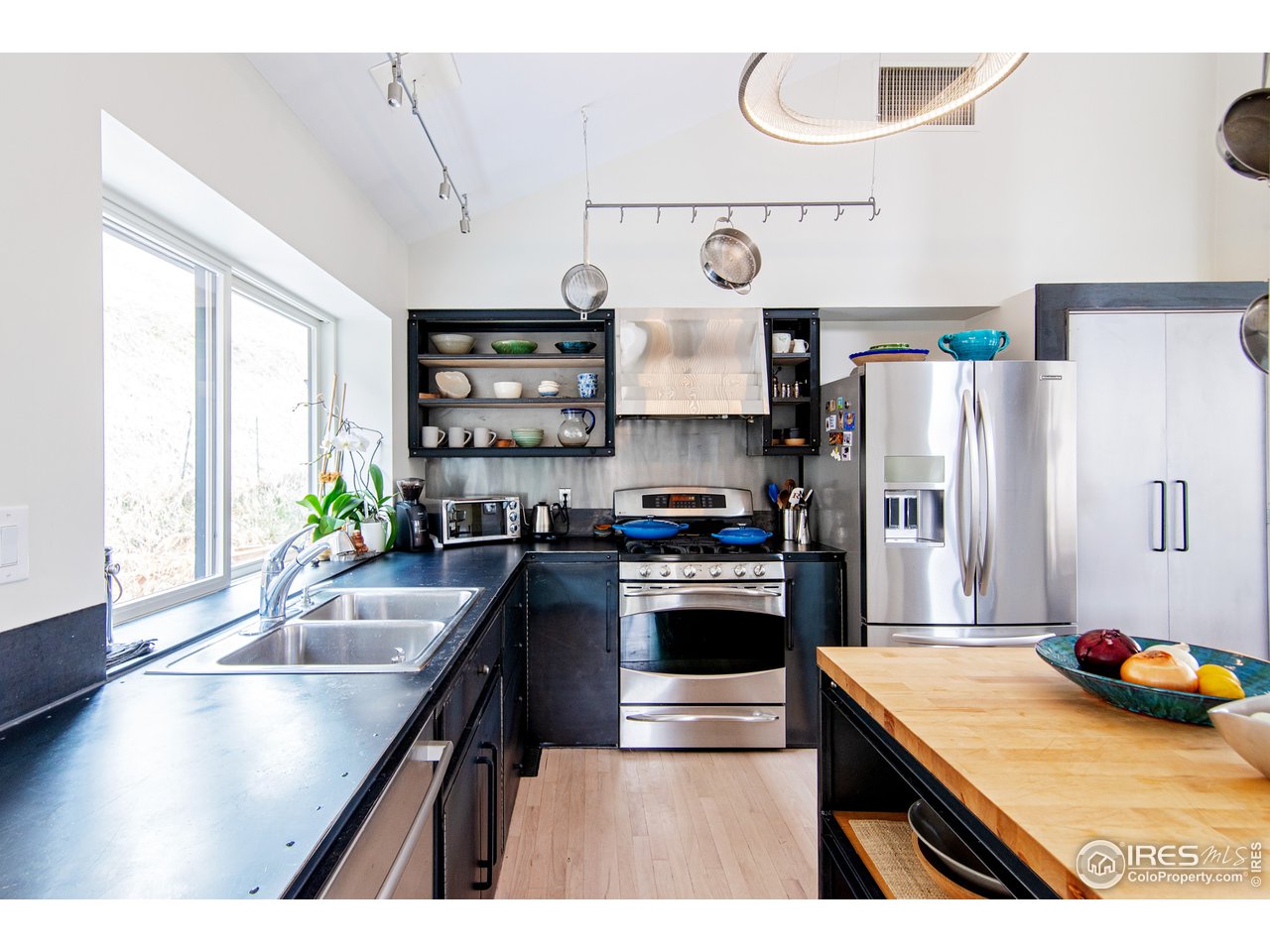 238 South Cedar Brook Road Boulder, CO 80304 - Photo 12 of 40 Gallery Image 12