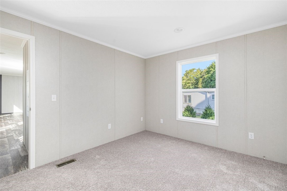 23 Toadstool Knolls Charlestown, RI 02813 - Photo 11 of 27