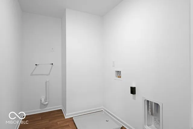 $379,999 | 8710 Hollander Drive, Camby, IN 46113