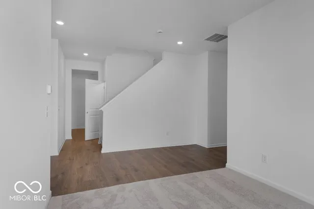 $379,999 | 8710 Hollander Drive, Camby, IN 46113