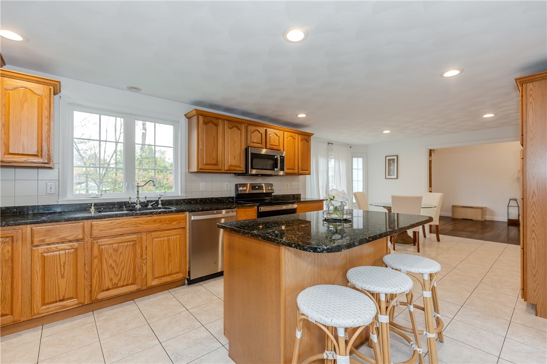 1 Princess Pine Road Lincoln, RI 02865 - Photo 7 of 50 Gallery Image 7