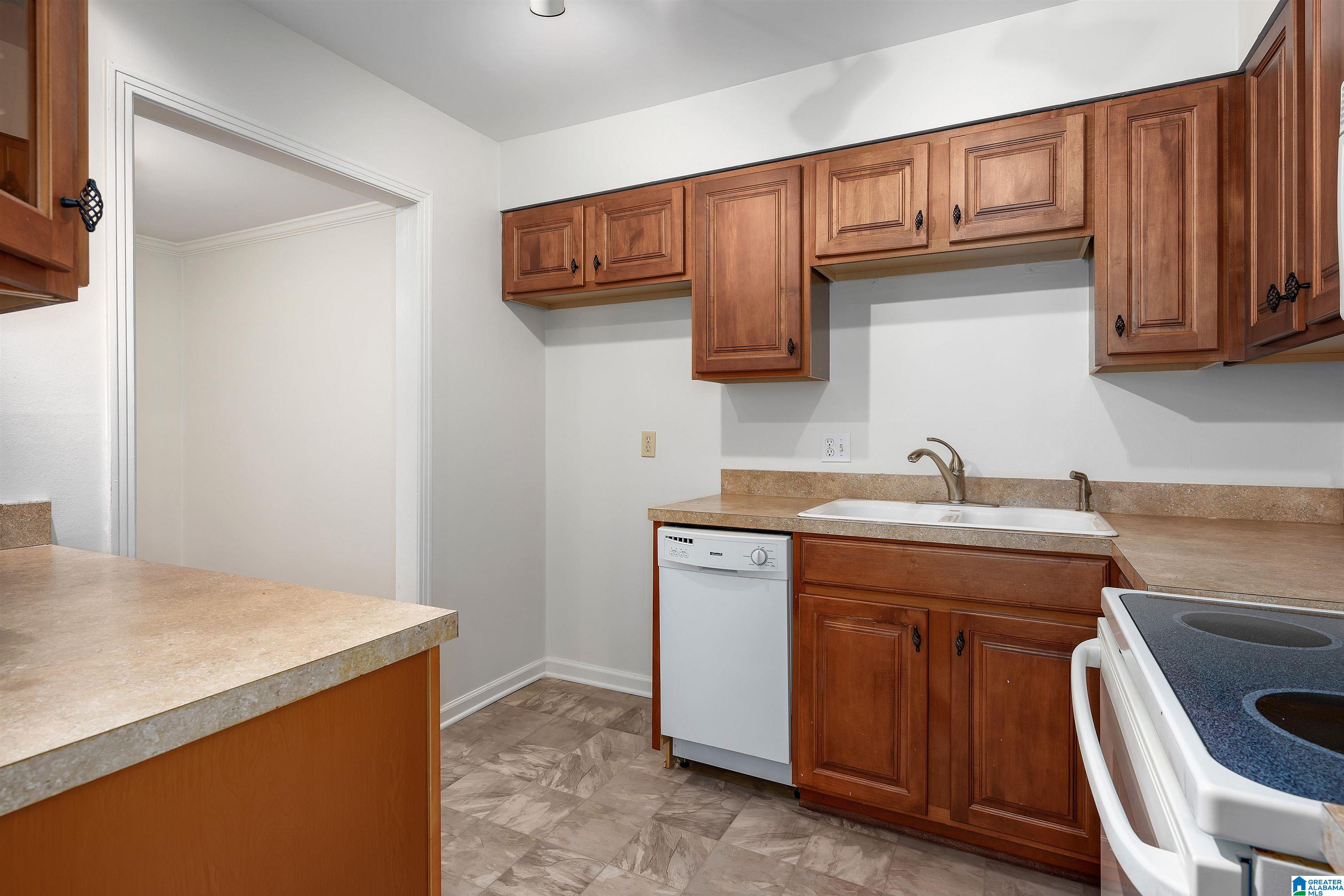 3023 Massey Road, Unit I Vestavia Hills, AL 35216 - Photo 17 of 34