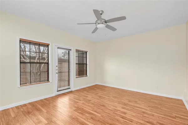 $2,100 | 3635 Garden Brook Drive, Unit 137, Farmers Branch, TX 75234