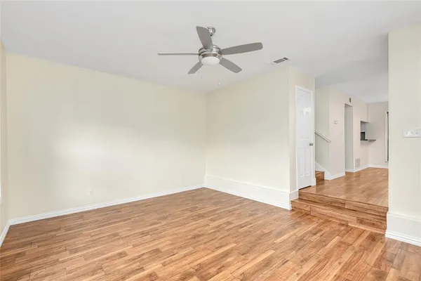 $2,100 | 3635 Garden Brook Drive, Unit 137, Farmers Branch, TX 75234