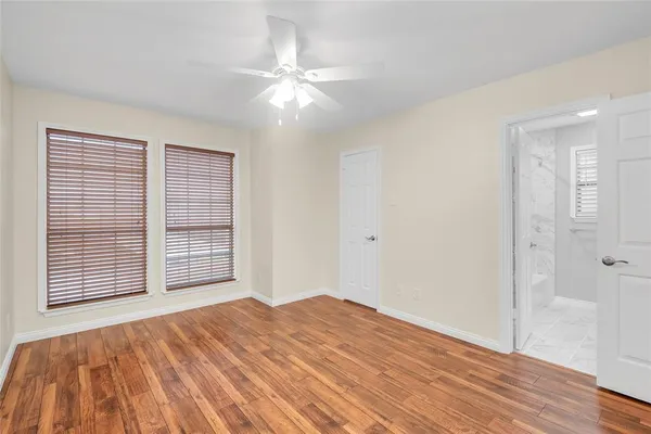 $2,100 | 3635 Garden Brook Drive, Unit 137, Farmers Branch, TX 75234