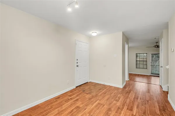 $2,100 | 3635 Garden Brook Drive, Unit 137, Farmers Branch, TX 75234