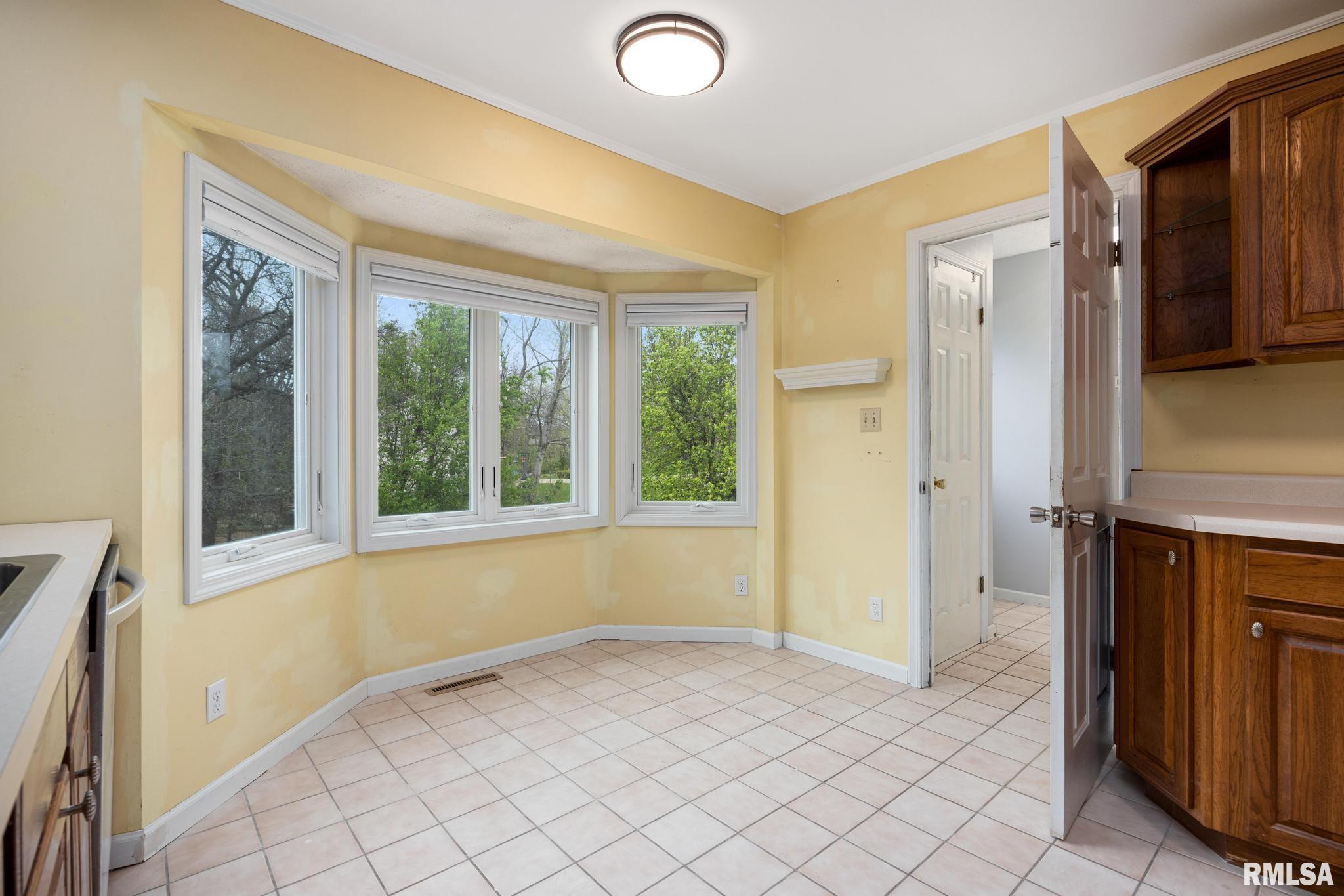 9909 West Buckhaven Court Mapleton, IL 61547 - Photo 11 of 47