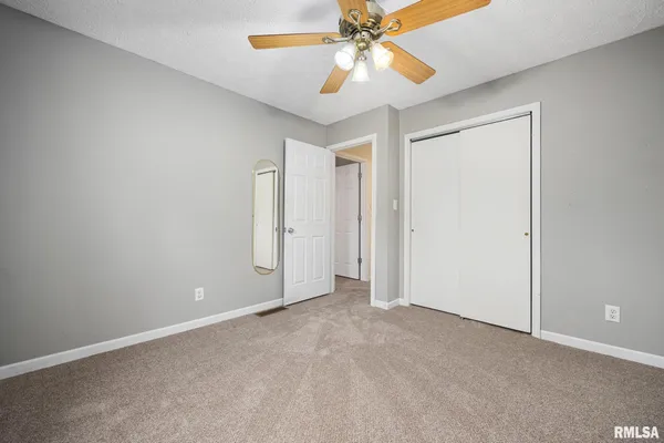 $300,000 | 9909 West Buckhaven Court, Mapleton, IL 61547