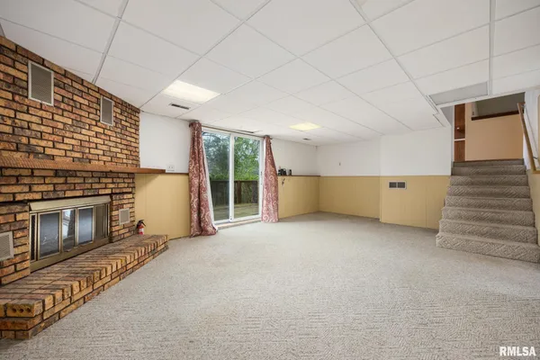 $300,000 | 9909 West Buckhaven Court, Mapleton, IL 61547