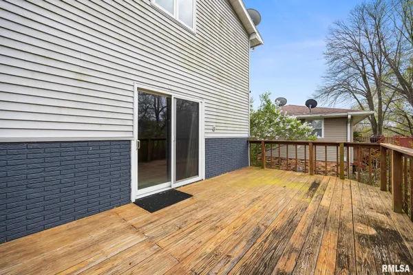 $300,000 | 9909 West Buckhaven Court, Mapleton, IL 61547