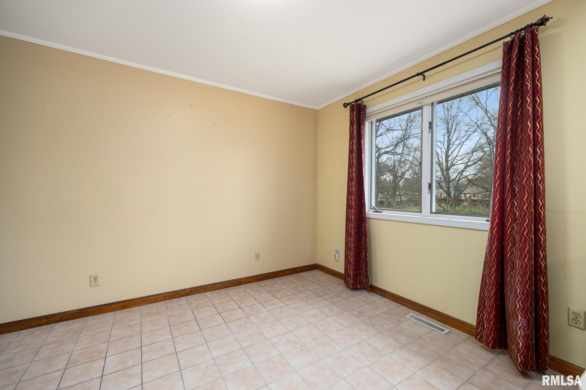 9909 West Buckhaven Court Mapleton, IL 61547 - Photo 10 of 47