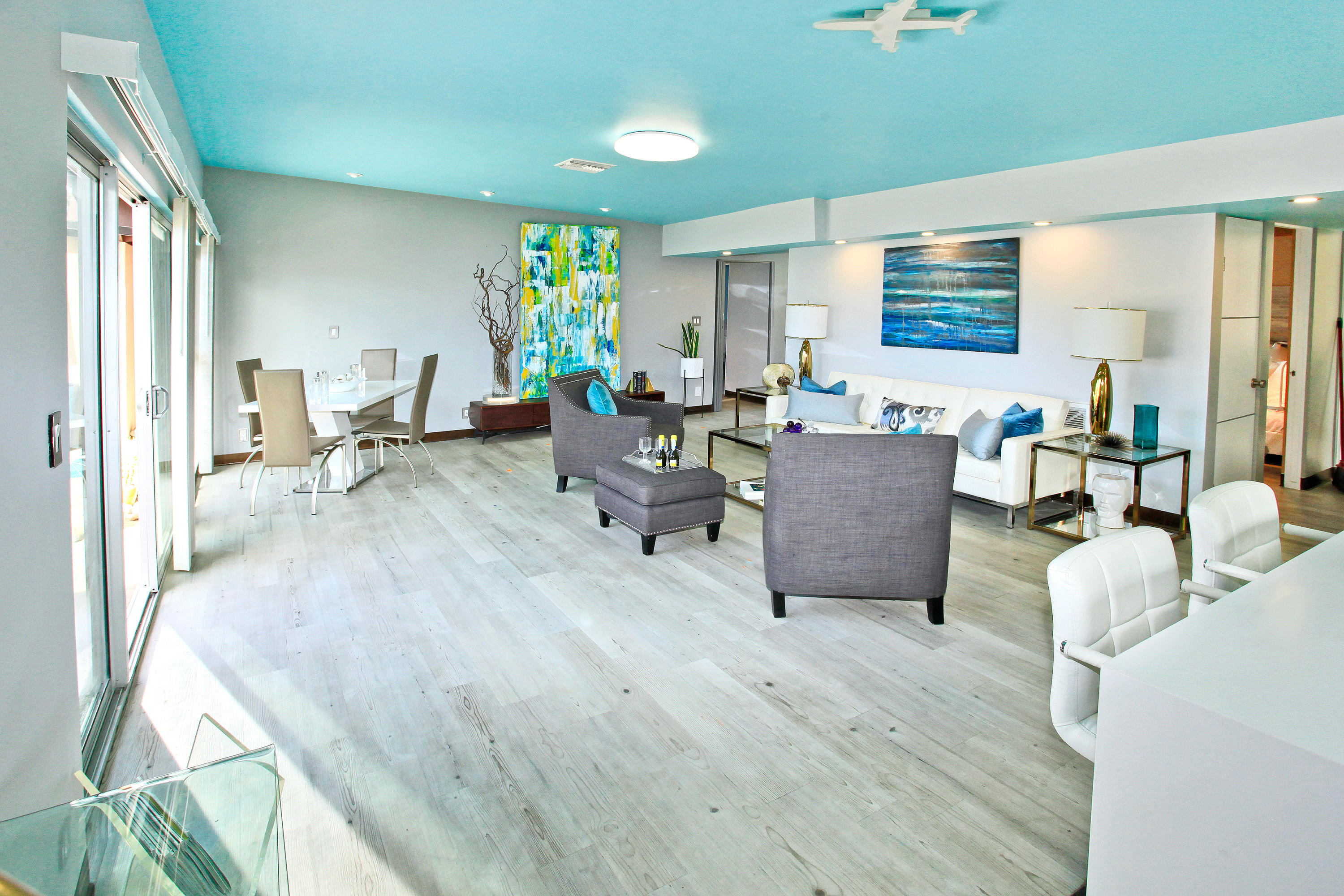 71991 Vista Del Rio Rancho Mirage, CA 92270 - Photo 7 of 34 a living room with furniture and a large window