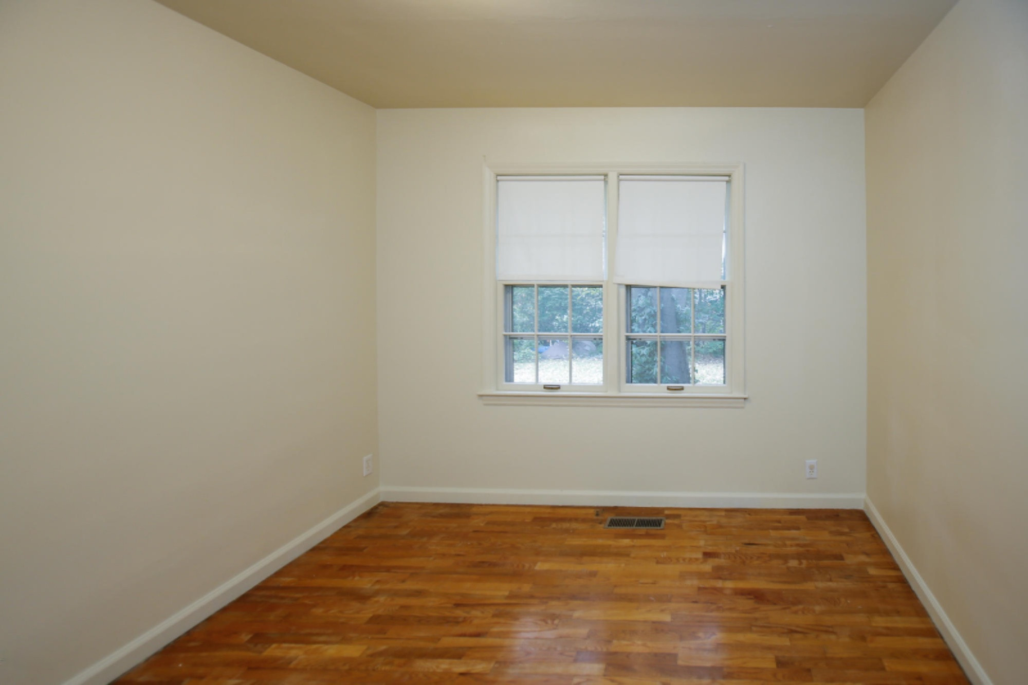 324 Devon Road Battle Creek, MI 49015 - Photo 12 of 30 324 devon road-112