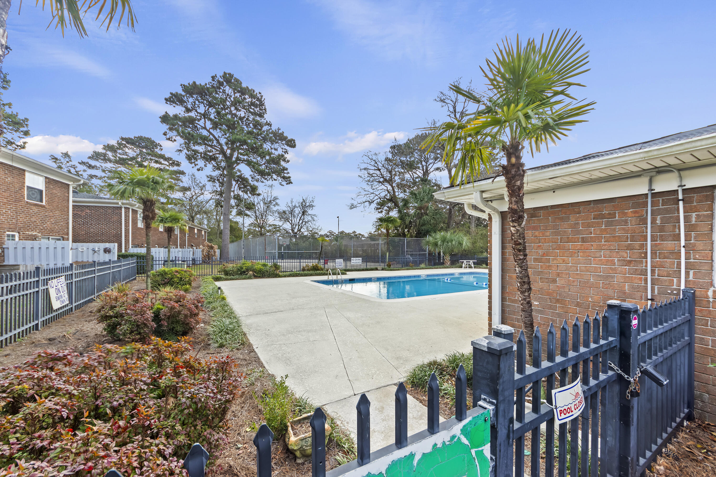 21 Rivers Point Row, Unit 11B Charleston, SC 29412 - Photo 26 of 33 _01A3784