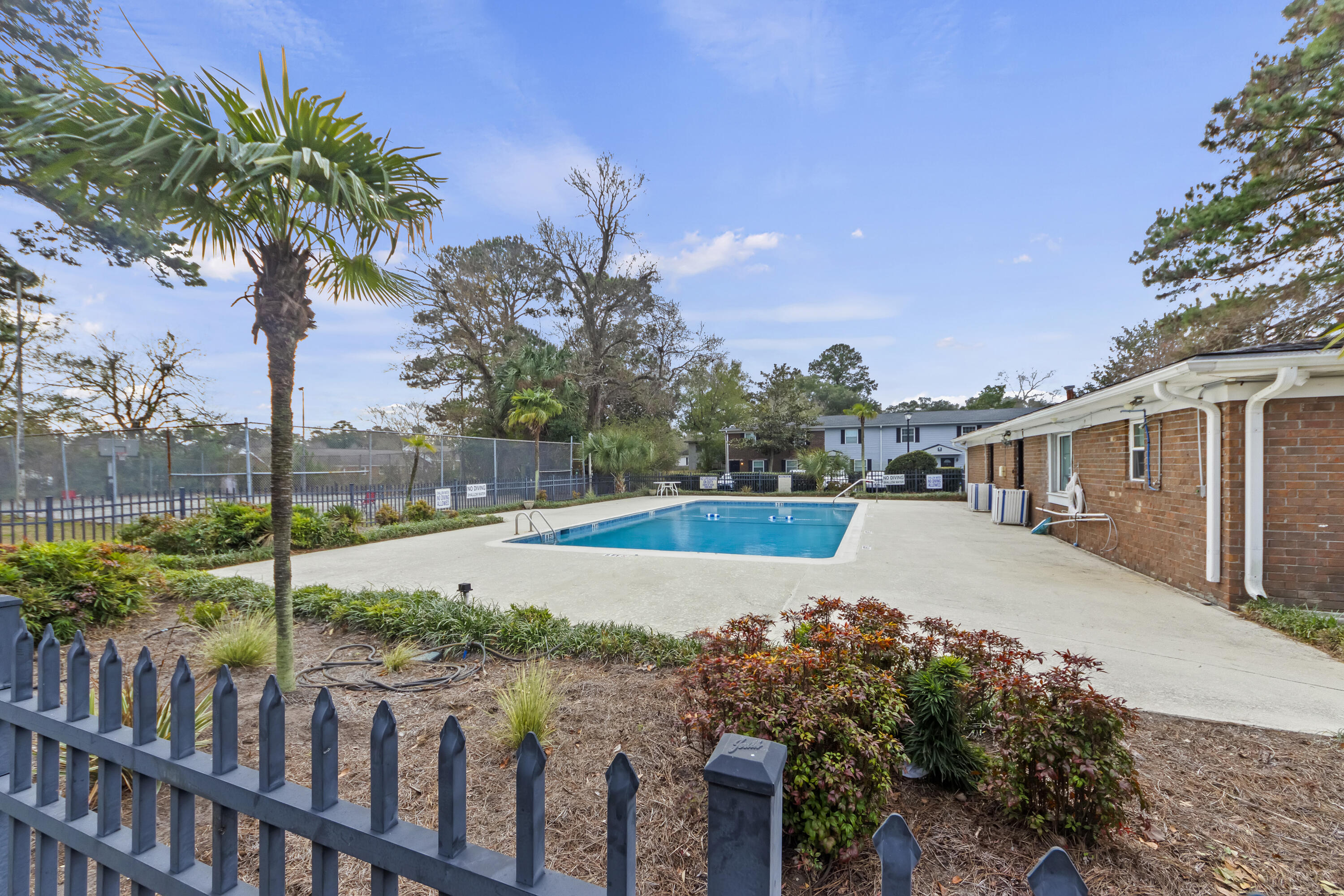 21 Rivers Point Row, Unit 11B Charleston, SC 29412 - Photo 27 of 33 _01A3799