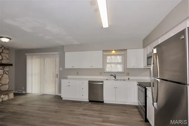 $1,930 | 105 Riverview Heights, Crystal City, MO 63019