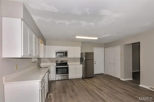 $1,930 | 105 Riverview Heights, Crystal City, MO 63019