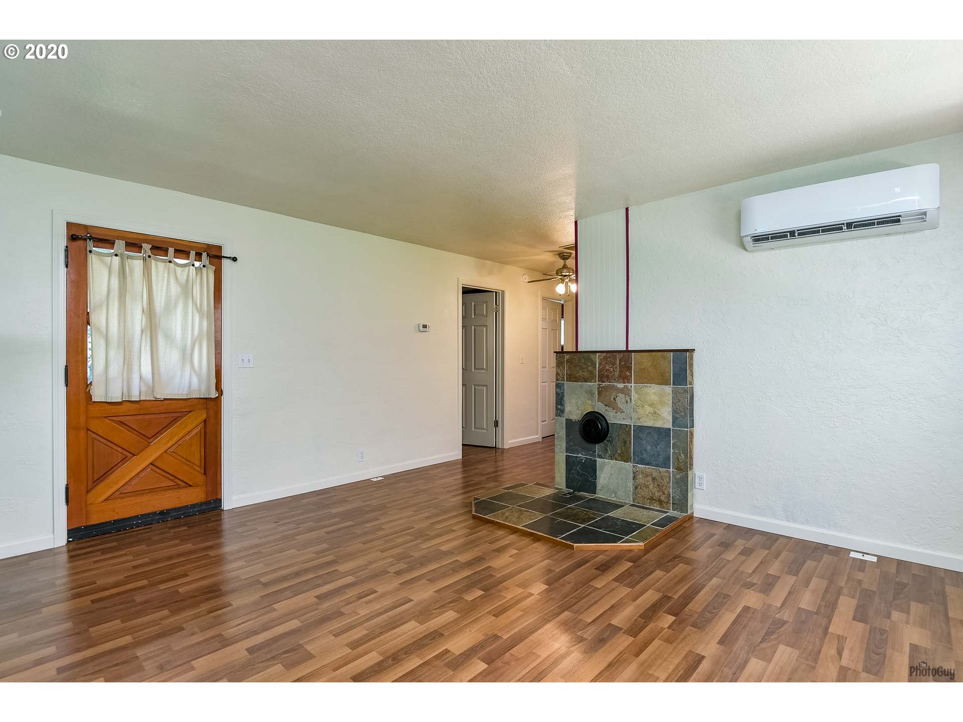 3130 Oriole Street Springfield, OR 97477 - Photo 7 of 28 Gallery Image 7