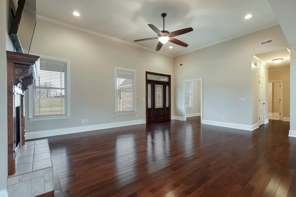 389 Bailey Road Benton, TN 37307 - Photo 6 of 54 Gallery Image 6