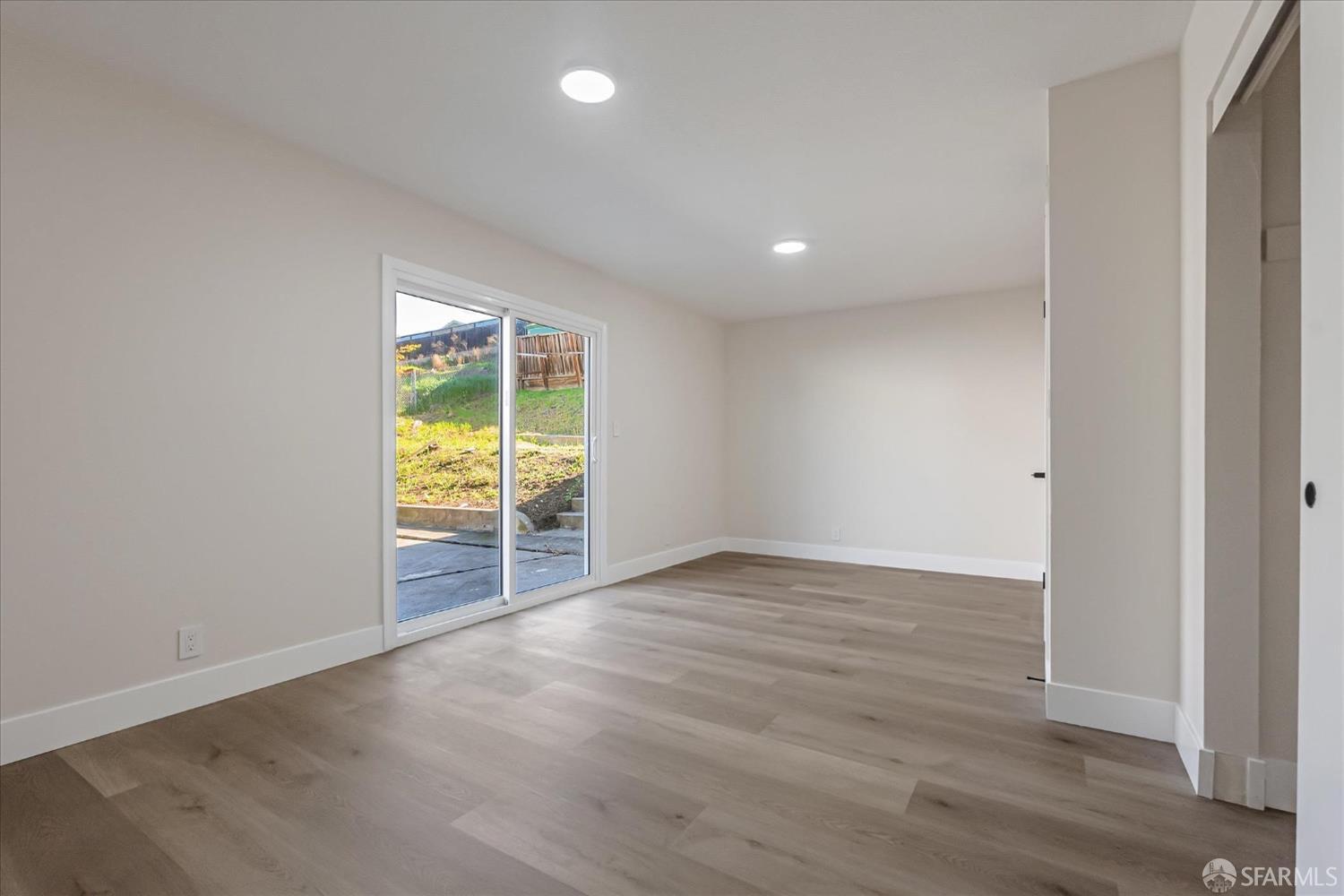 1133 Alberdan Circle Pinole, CA 94564 - Photo 30 of 46 Gallery Image 30