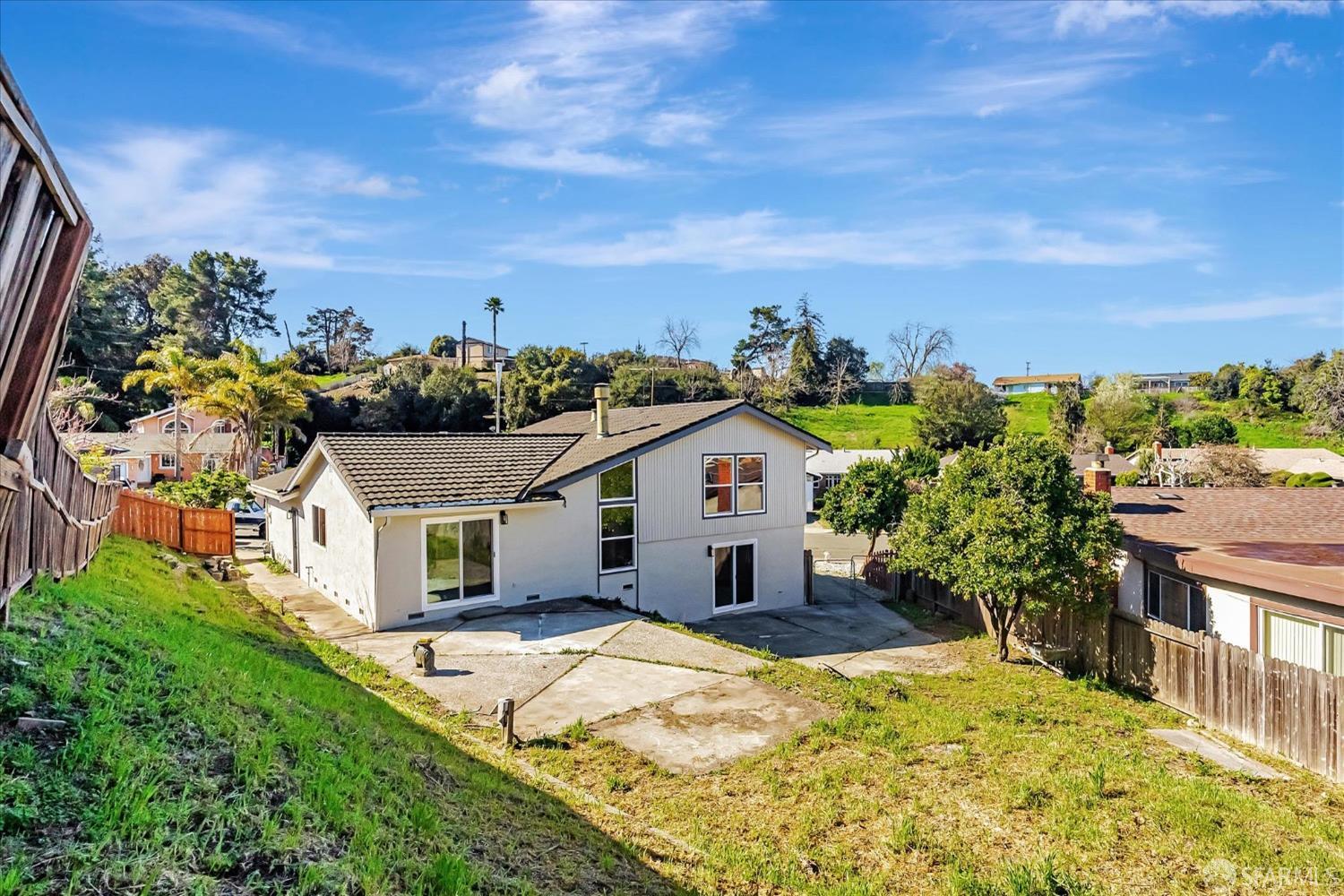 1133 Alberdan Circle Pinole, CA 94564 - Photo 40 of 46 Gallery Image 40