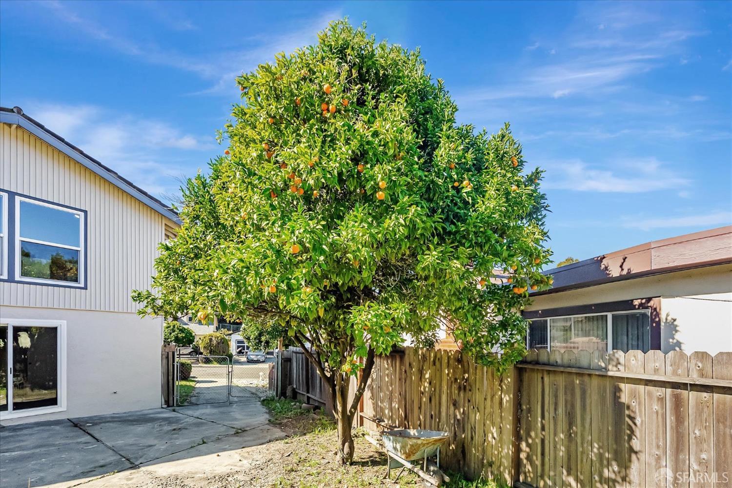 1133 Alberdan Circle Pinole, CA 94564 - Photo 45 of 46 Gallery Image 45