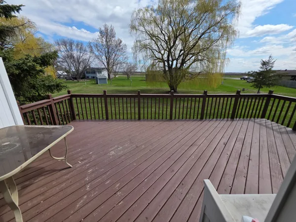 $400,000 | 6212 13th Street North, Moorhead, MN 56560