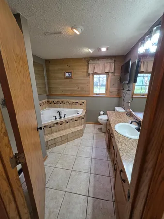 $400,000 | 6212 13th Street North, Moorhead, MN 56560