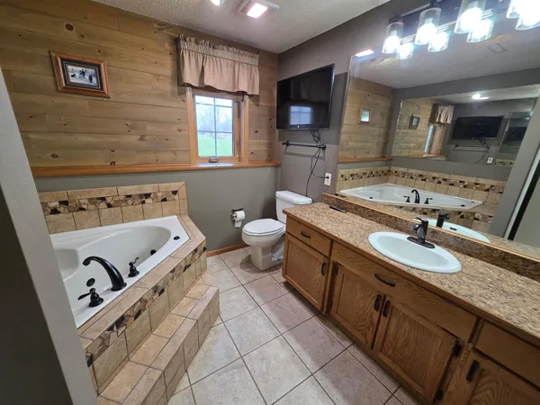 $400,000 | 6212 13th Street North, Moorhead, MN 56560