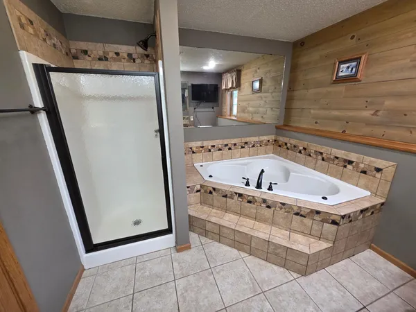 $400,000 | 6212 13th Street North, Moorhead, MN 56560