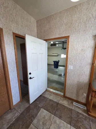 $400,000 | 6212 13th Street North, Moorhead, MN 56560