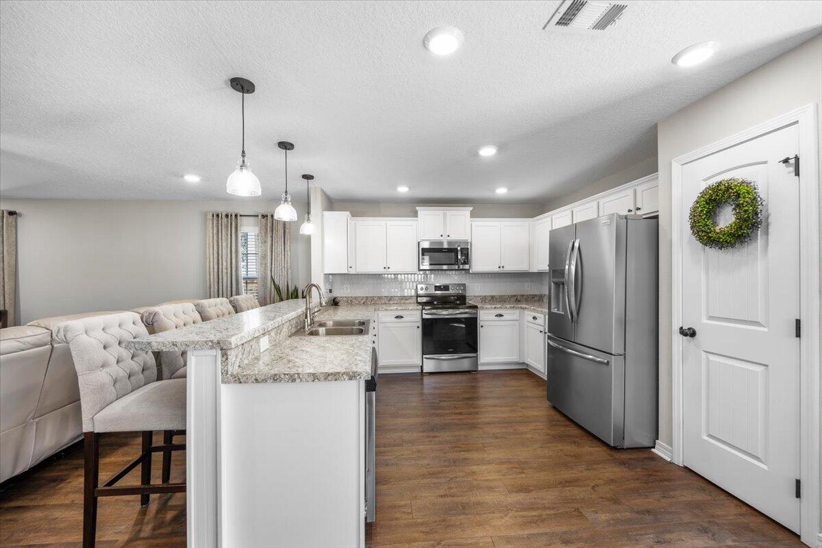 239 Wainwright Drive Crestview, FL 32539 - Photo 10 of 29 Kitchen