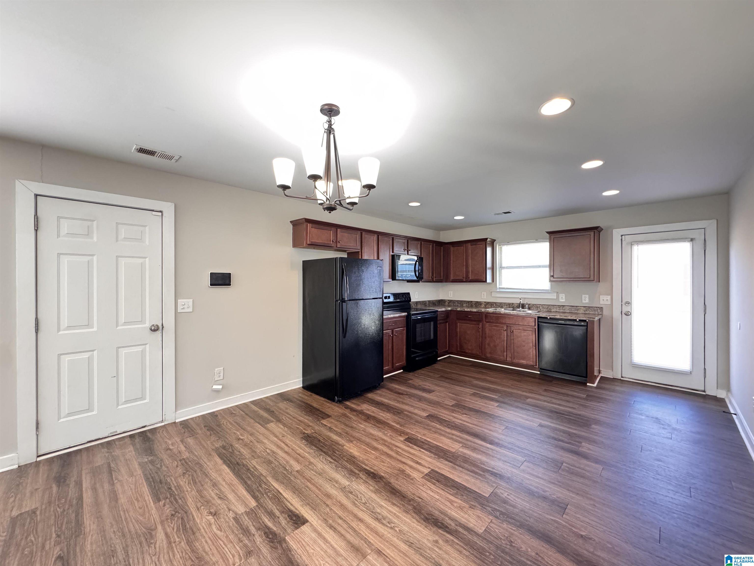 87 Carriage House Road Bessemer, AL 35022 - Photo 6 of 18 Gallery Image 6
