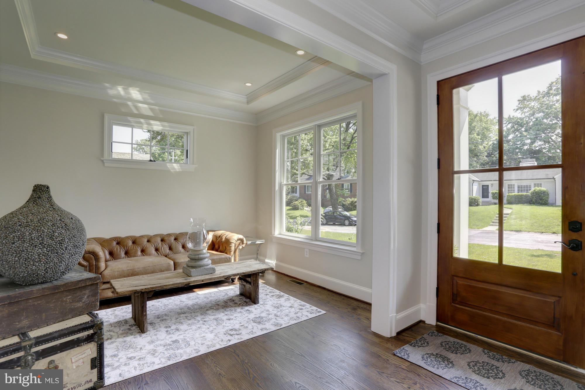 5603 Pollard Road Bethesda, MD 20816 - Photo 4 of 30 Interior (General)