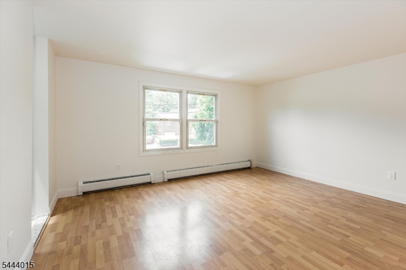 373 Orange Road Montclair, NJ 07042 - Photo 19 of 40